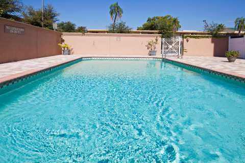 Holiday Inn Express & Suites Clearwater/US 19 N — photo 3
