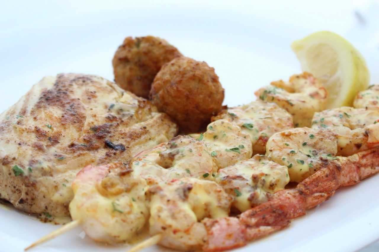 Crabby's Dockside Clearwater — photo 2