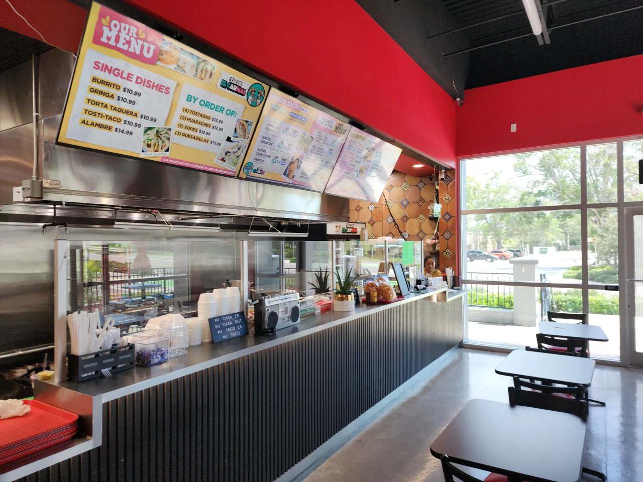 Tacos "El Carnal" — photo 1