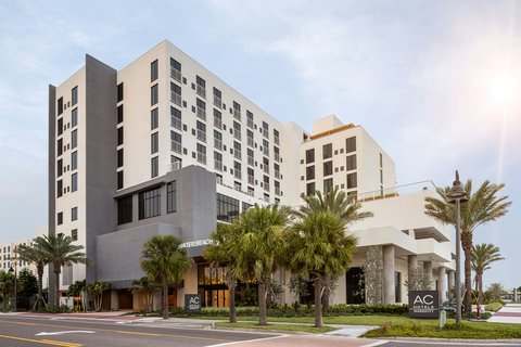 AC Hotel Clearwater Beach — photo 1