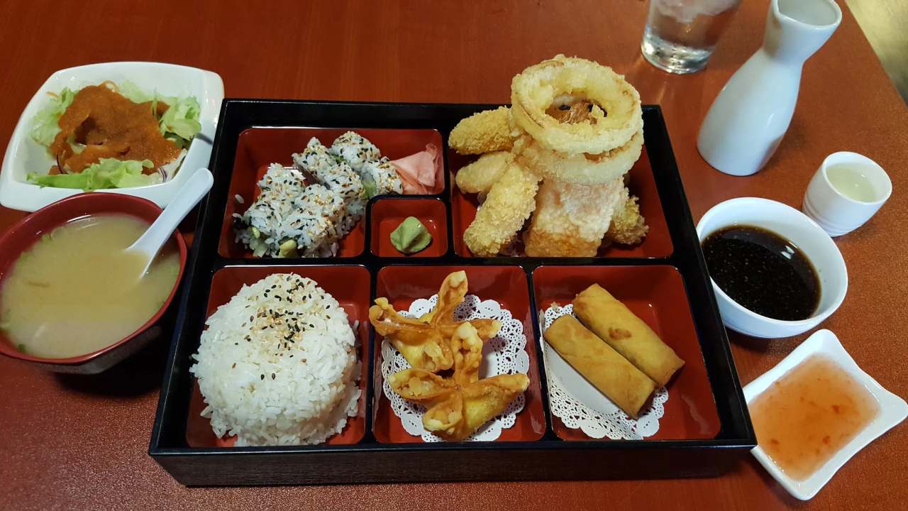 Charlie's Sushi & Japanese Restaurant — photo 2