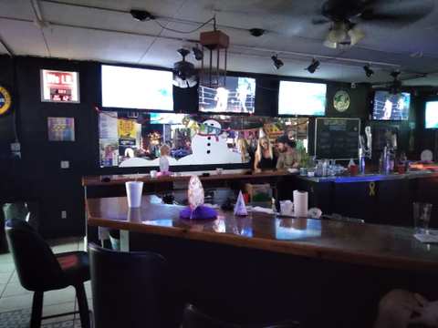 Pub 590 — photo 2