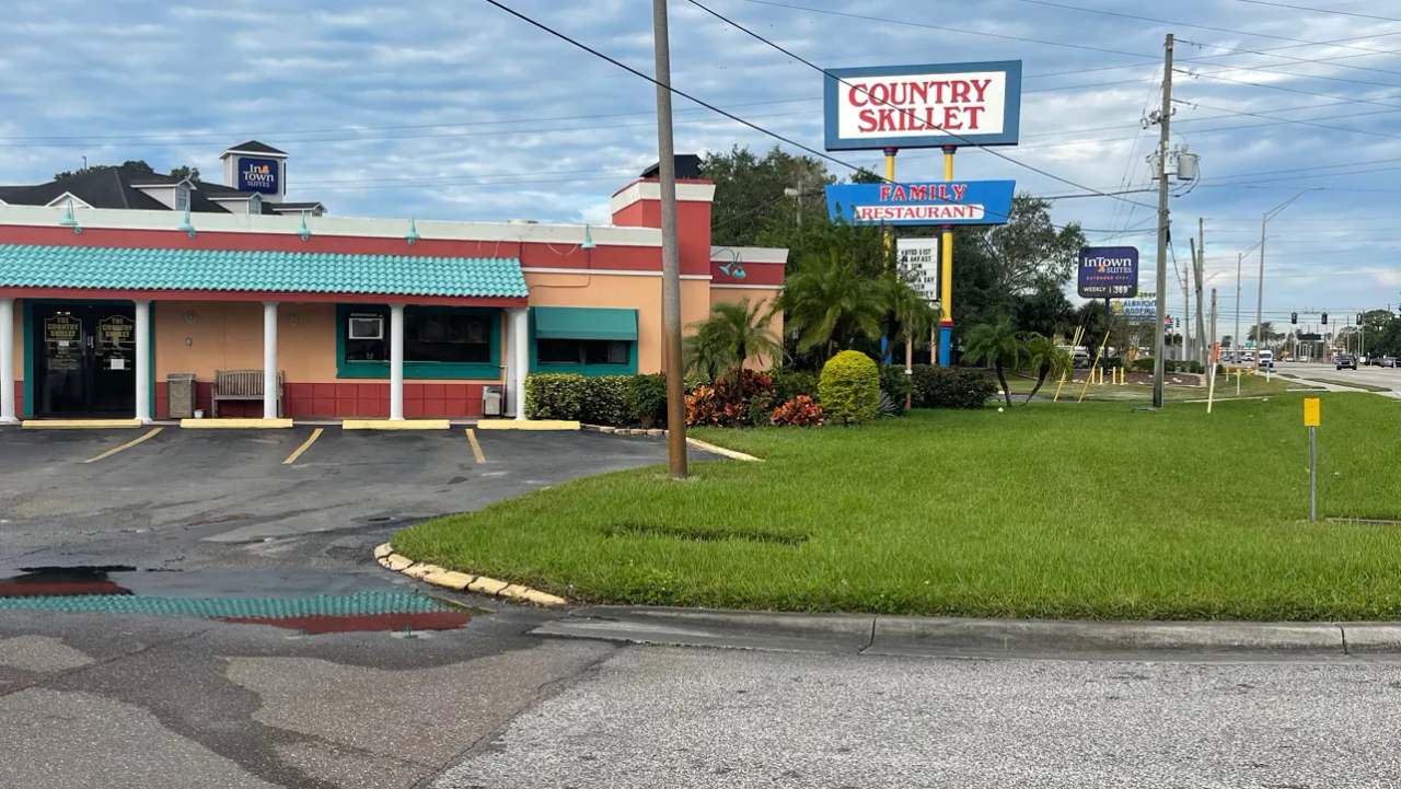 Country Skillet Restaurant — photo 1