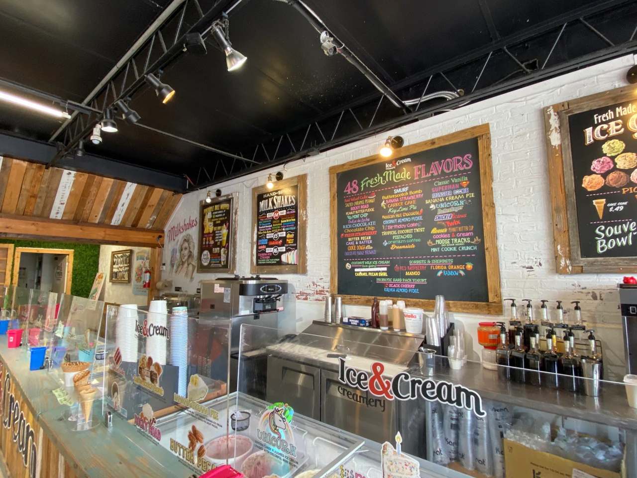 Ice&Cream Creamery — photo 1